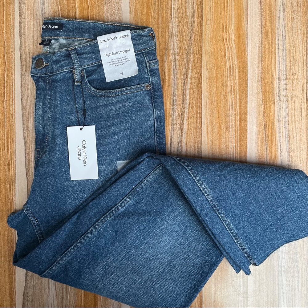 Calvin Klein High Rise Straight Jeans
